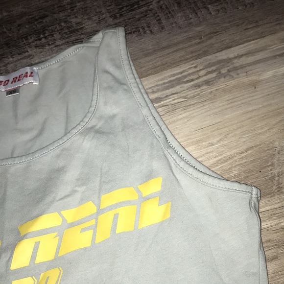 Gsuwoo So Real grey and yellow crop top size XS - Picture 4 of 11